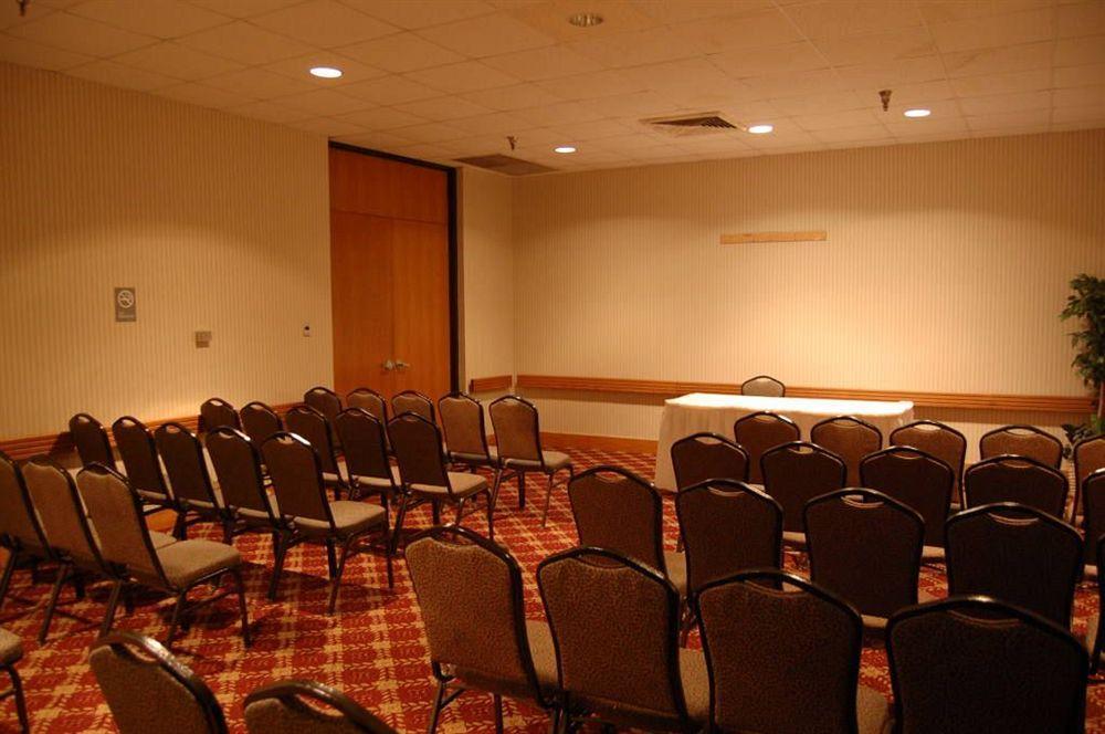 Holiday Inn Alexandria - Downtown By Ihg Экстерьер фото